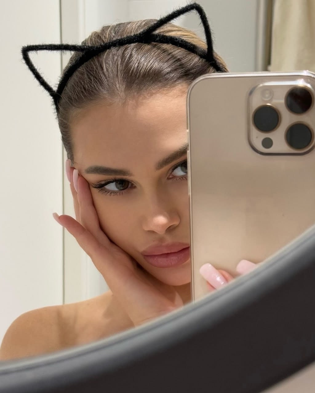 Динара - массажистка